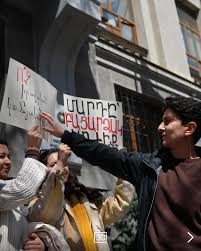 Armenia2